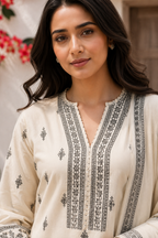 Ivory Elegance: 3-Piece Printed Kurta Pant & Dupatta Set