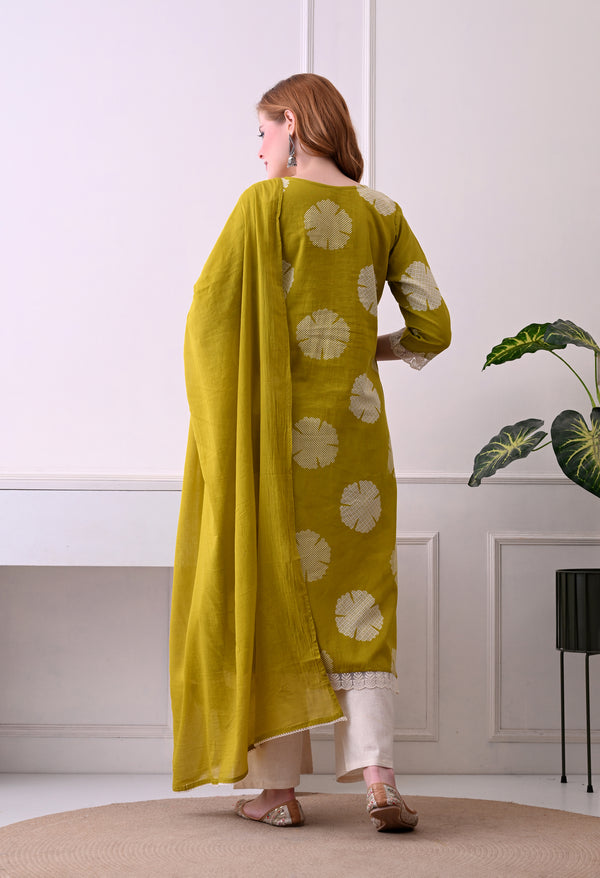 Olive Green kurti with off white pant Lacework