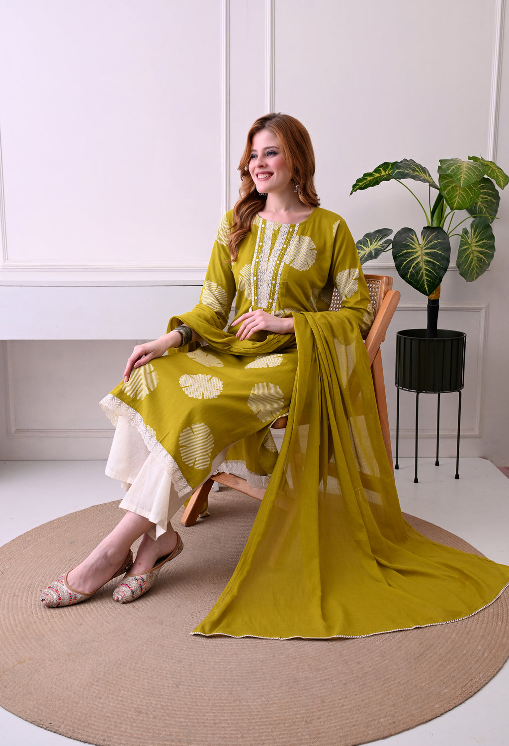 Olive Green kurti with off white pant Lacework