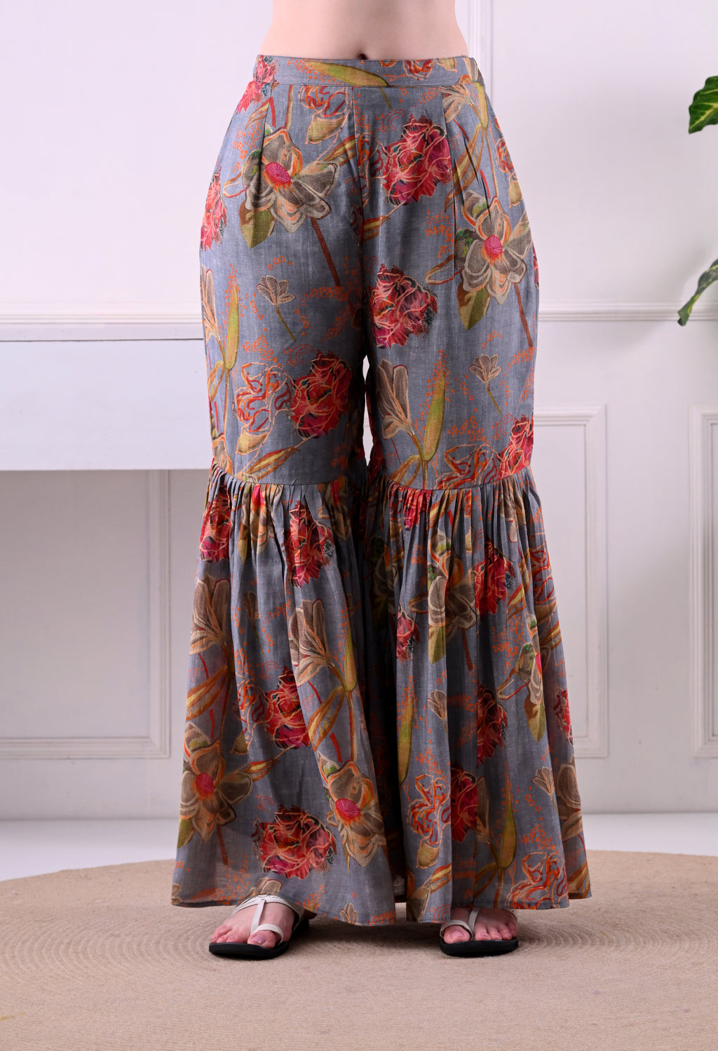 Sarara suit florel print with merer work