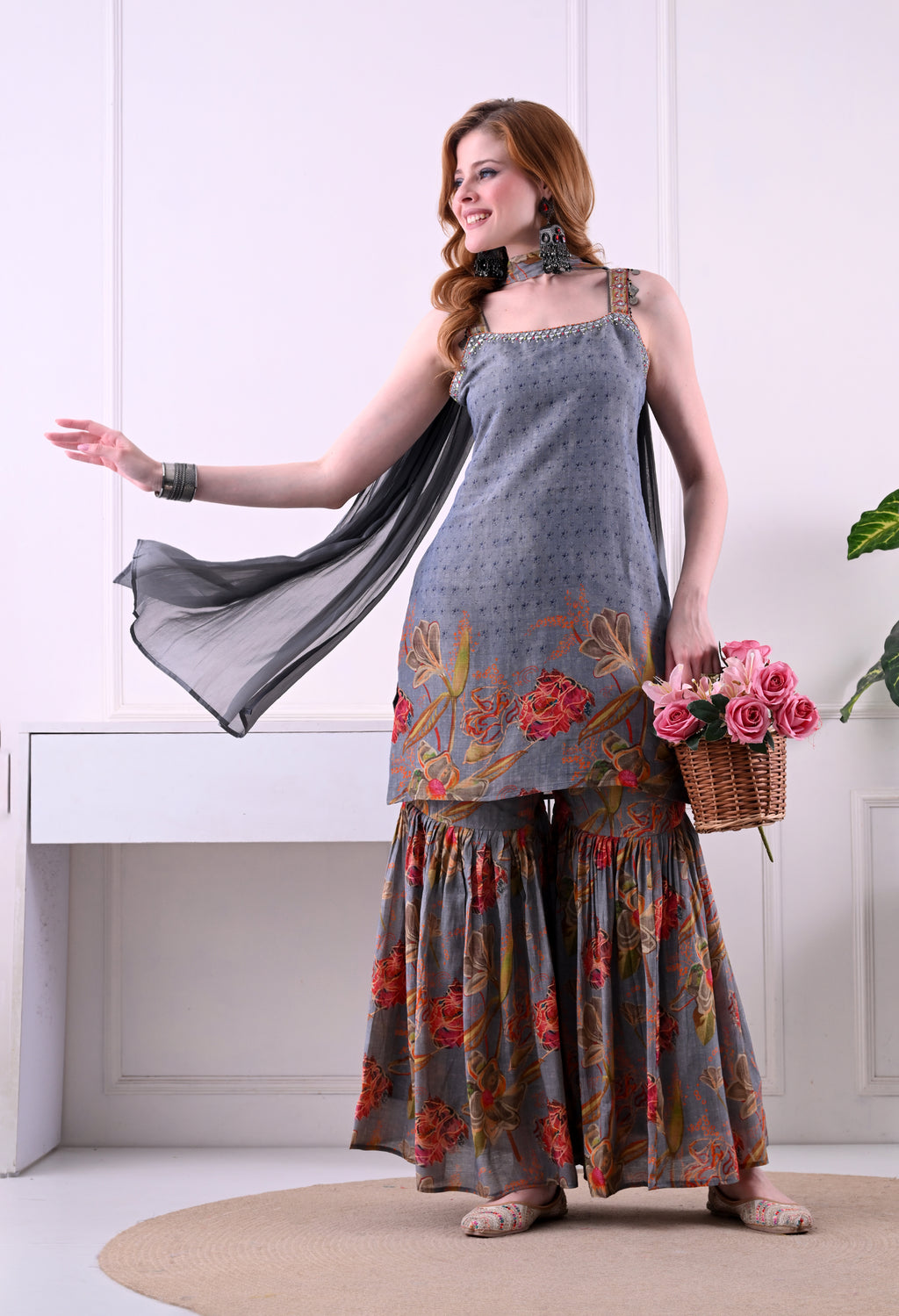 Sarara suit florel print with merer work