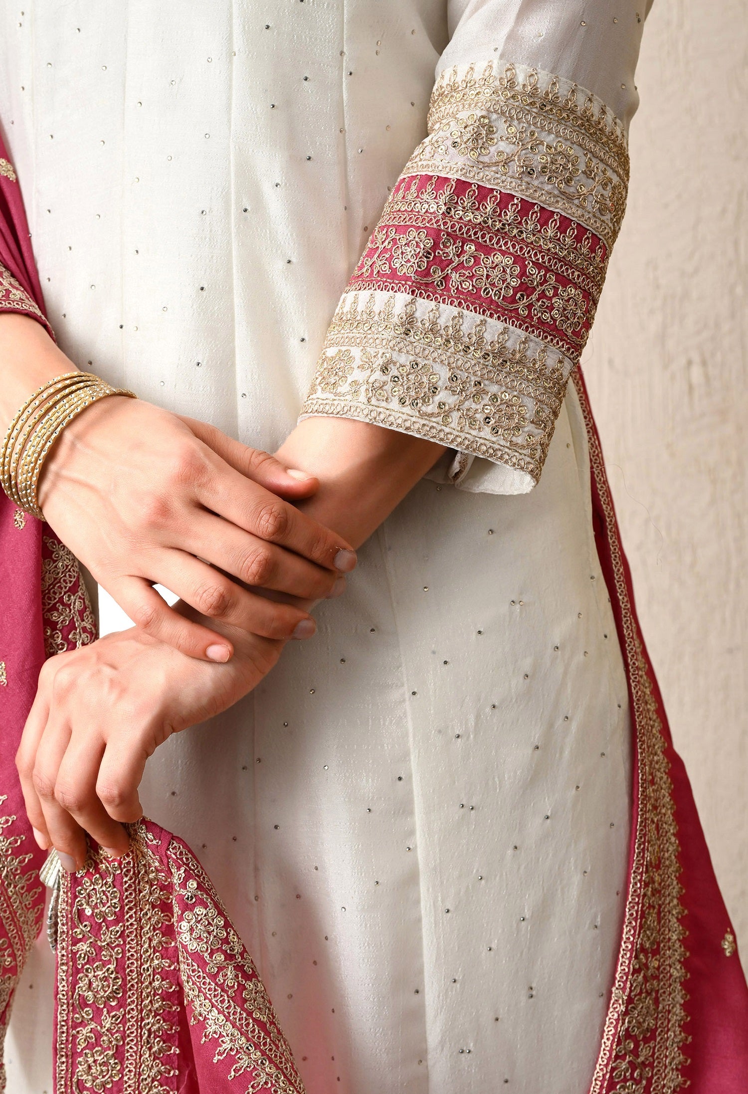Off-White Embroidered Kurta Set