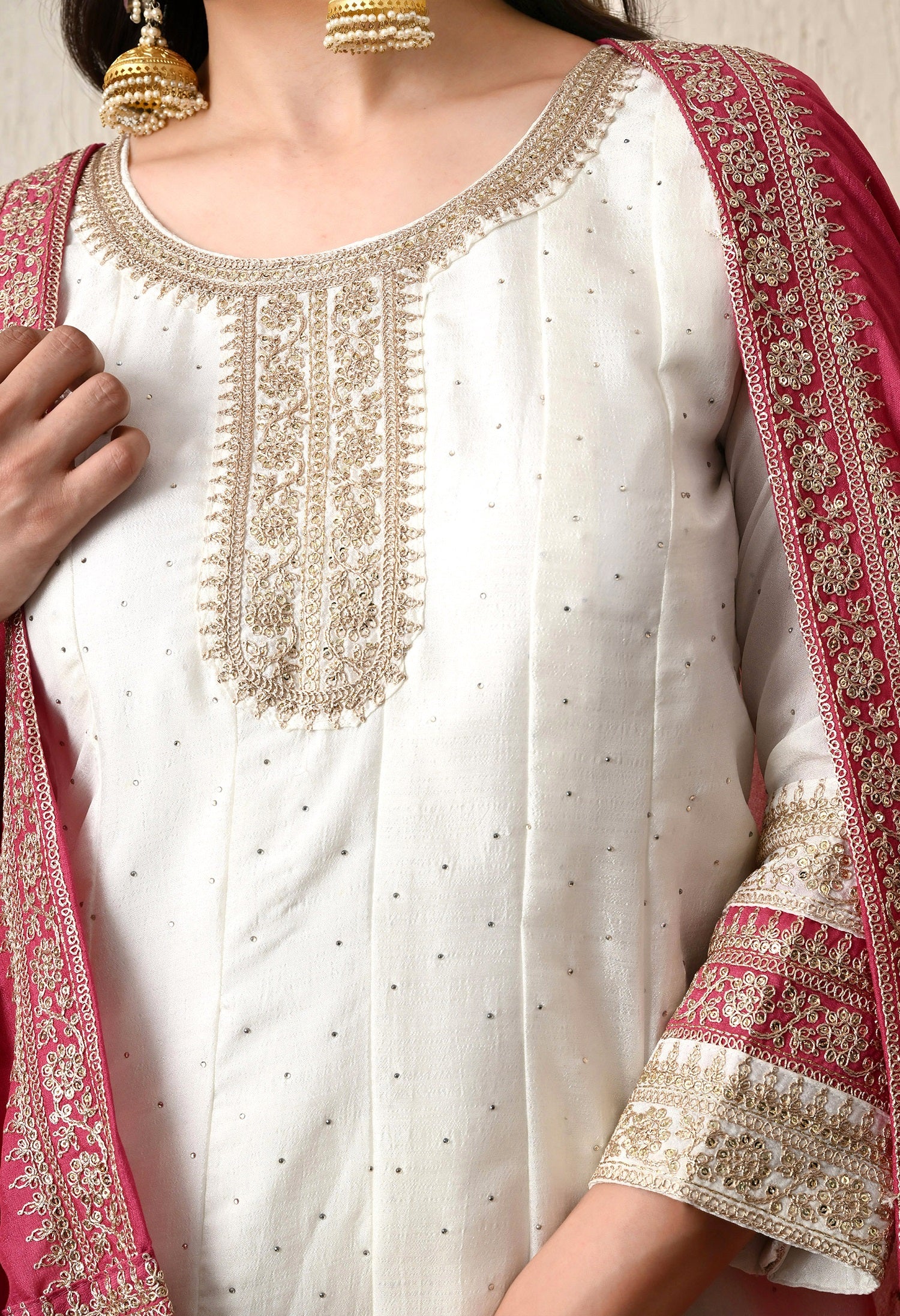 Off-White Embroidered Kurta Set